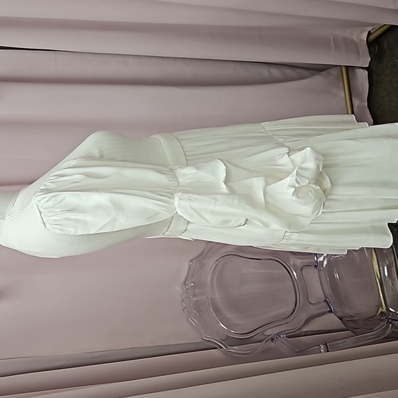 'English factory' puff sleeve sweater dress - Picture 3 of 4